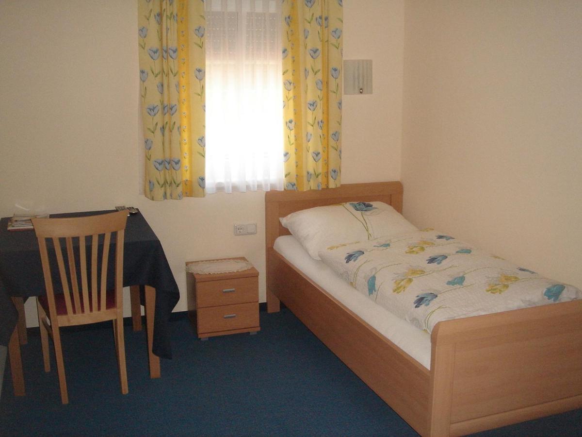 Hotel - Landgasthof Winklehner Sankt Pantaleon  Szoba fotó
