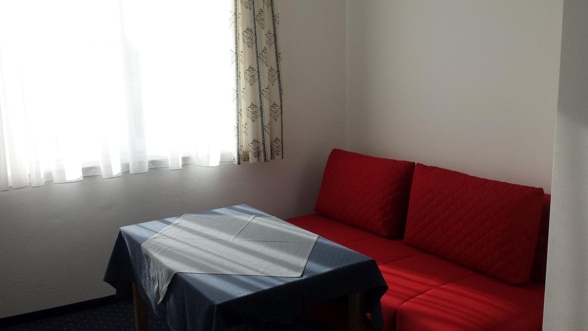 Hotel - Landgasthof Winklehner Sankt Pantaleon  Szoba fotó