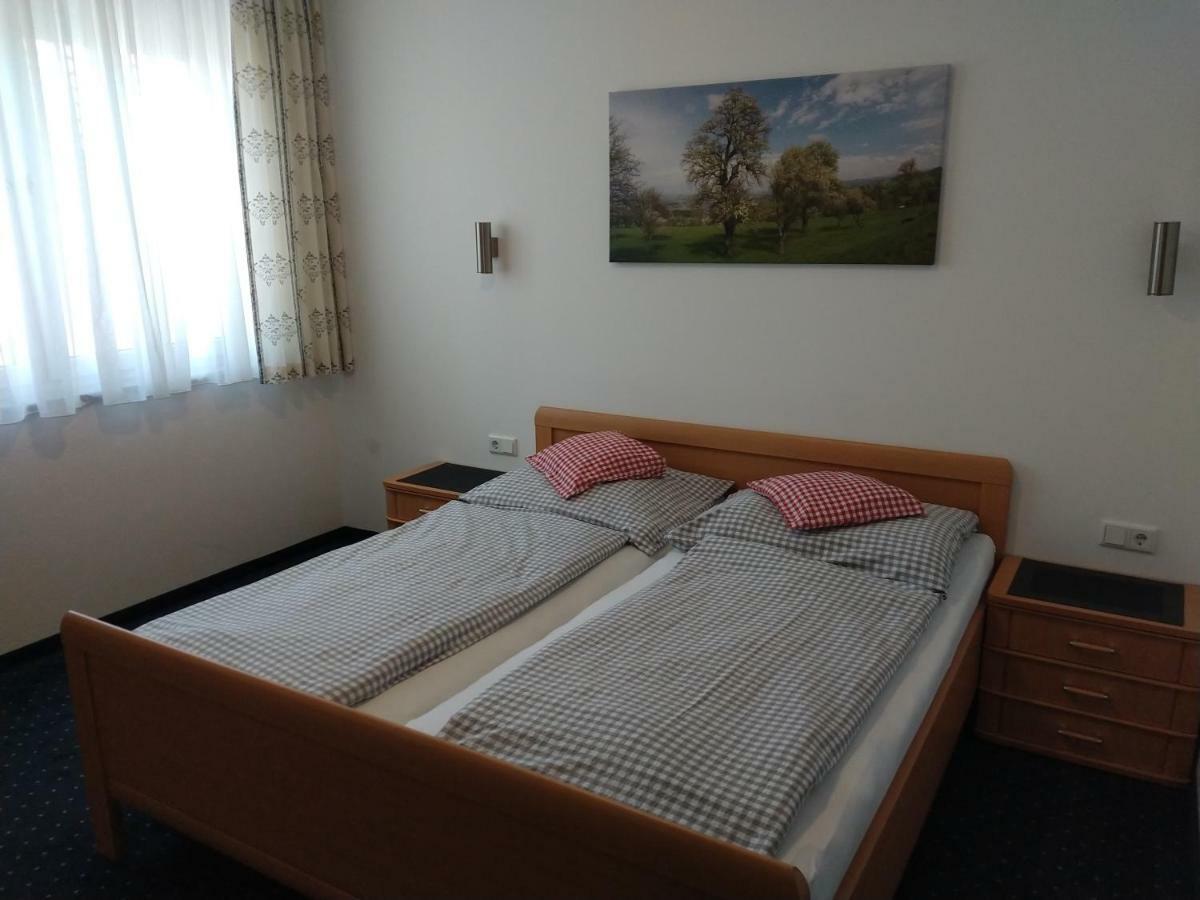 Hotel - Landgasthof Winklehner Sankt Pantaleon  Kültér fotó